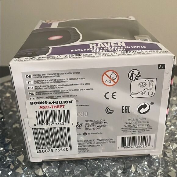 Funko Pop! Games Fortnite 459 Raven Vinyl Figure collectible toy - Picture 8 of 8